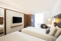 Courtyard by Marriott Edinburgh West客房内的一张或多张床位