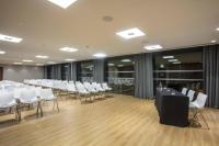 Courtyard by Marriott Edinburgh West商务区和/或会议室