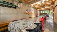 Gangneung ggabinejip hanok pension餐厅或其他用餐的地方