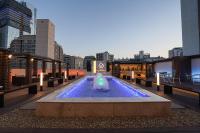 Urban Groove Hotel Seomyeon内部或周边的泳池