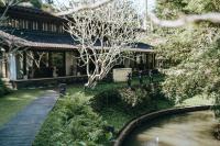 Dua Dari, a Residence by Hadiprana外面的花园