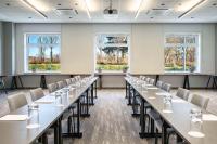 Park Inn by Radisson Vilnius Airport Hotel & Conference Centre商务区和/或会议室