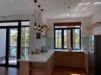 Lan Anh Villas Resort的厨房或小厨房