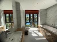 Lan Anh Villas Resort的一间浴室