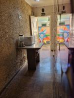 Hostel Dumah - santana的厨房或小厨房