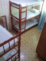Hostel Dumah - santana客房内的一张或多张床位