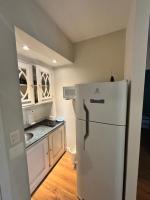 Flat Estaza Luxo Moema Ibirapuera com garagem piscina 202的厨房或小厨房