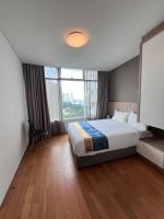 klcc near apartment客房内的一张或多张床位