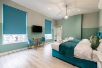 The Chapter Hotels - Finsbury Park客房内的一张或多张床位