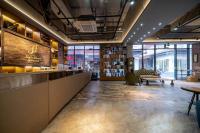 希城国际酒店广州三元里江夏地铁站店餐厅或其他用餐的地方