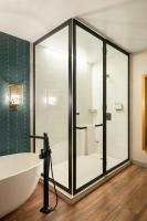 Hotel Effie Sandestin Resort, Autograph Collection的一间浴室