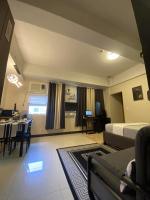 A&G Condotel at 101newport Across NAIA T3的休息区