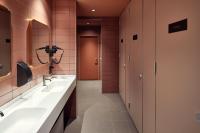 The Elephant Hostel的一间浴室