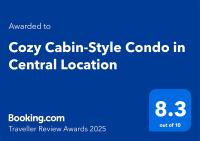 Cozy Cabin-Style Condo in Central Location的证书、奖牌、标识或其他文件