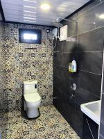 Casa Damai Janda Baik - RIVERVIEW TINY HOUSE的一间浴室