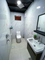 Casa Damai Janda Baik - RIVERVIEW TINY HOUSE的一间浴室