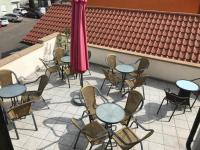 艾慈布里克宾馆餐厅或其他用餐的地方