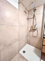 Elegant 2pcs Proche Bruxelles的一间浴室