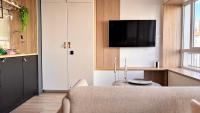 Lost inn Lyon Part dieu -Entre centre ville et gare part dieu -Netflix的电视和&#47;或娱乐中心