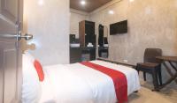 RedDoorz at MBB Room NAIA 2客房内的一张或多张床位