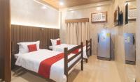 RedDoorz at MBB Room NAIA 2客房内的一张或多张床位