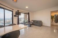 Amalfi Apartment - By Harim的休息区