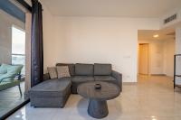 Amalfi Apartment - By Harim的休息区