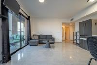 Amalfi Apartment - By Harim的休息区