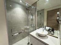 Studio One Dubai Marina - TIE Vacation Homes的一间浴室