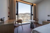 Hotel Jeonju Hanok Village客房内的一张或多张床位