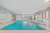 Coastal Comfort Your Perfect Beachfront Getaway内部或周边的泳池