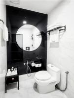 Pelosok Homestay with Pool Meru Klang Selangor的一间浴室