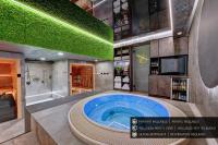 Wellness Hotel Fénix的一间浴室