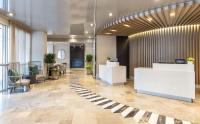Hilton Bentley Miami South Beach的休息区