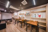 hotel atarayo osaka的休息区