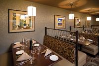 Crowne Plaza Indianapolis-Airport by IHG的休息区