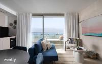 Luxury Apartments And Studios At Sea Side By Rently的休息区