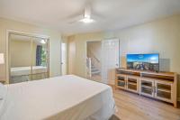Seascape Boardwalk Villa 277客房内的一张或多张床位
