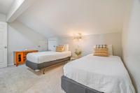 Seascape Boardwalk Villa 277客房内的一张或多张床位