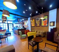 Fairway Colombo - Sri Lanka&#39;s First Hotel With Robot Technology的休息区