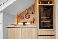 Stylish Mount Lawley Retreat Walk to Beaufort Street的厨房或小厨房