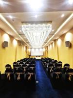 Fairway Colombo - Sri Lanka&#39;s First Hotel With Robot Technology商务区和&#47;或会议室