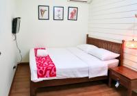 Les Fleurs Bangkok Hostel客房内的一张或多张床位