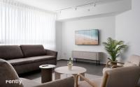 Luxury Apartments And Studios At Sea Side By Rently的休息区