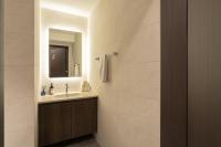 Boro Hanok Hostel in Myeongdong的一间浴室