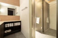 Boro Hanok Hostel in Myeongdong的一间浴室
