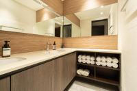 Boro Hanok Hostel in Myeongdong的一间浴室