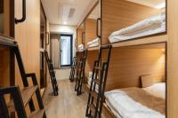 Boro Hanok Hostel in Myeongdong客房内的一张或多张床位