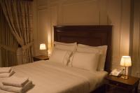 Hotel Opera客房内的一张或多张床位