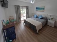 Hotel Solmar客房内的一张或多张床位